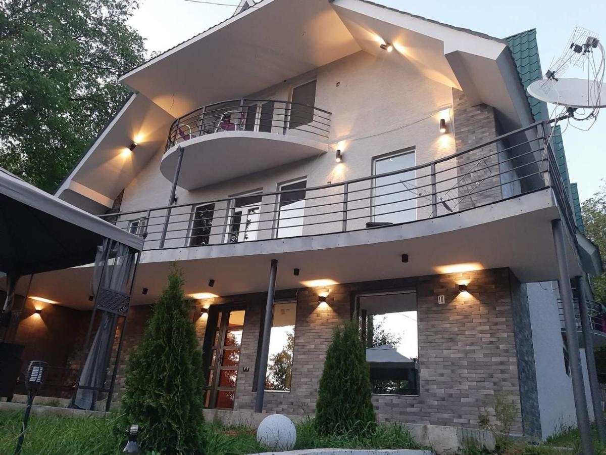 Green Villa Tsaghveri Exterior photo